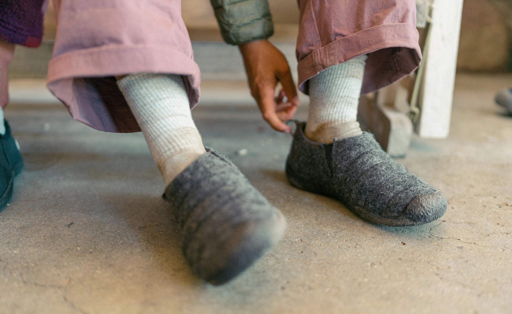 Women's Howser II Triple Black - Image 7