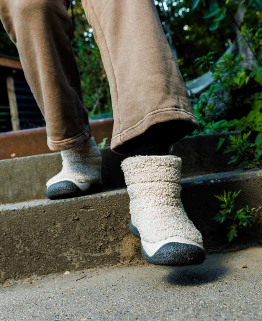 Women's Howser Fold Down Silver Lining/Black - Image 9