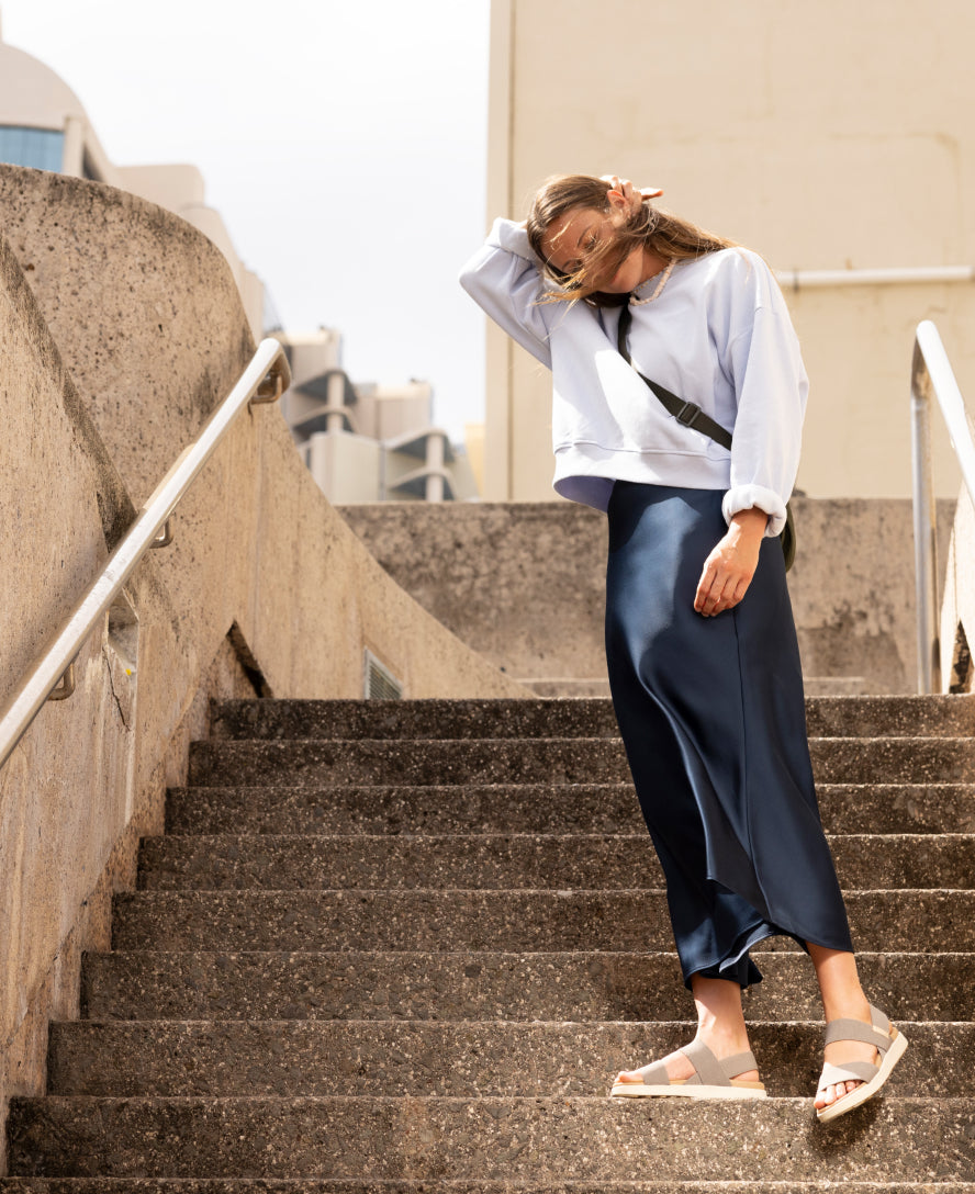 Women's Elle Backstrap Sandal Wide Brindle/Birch - Image 9