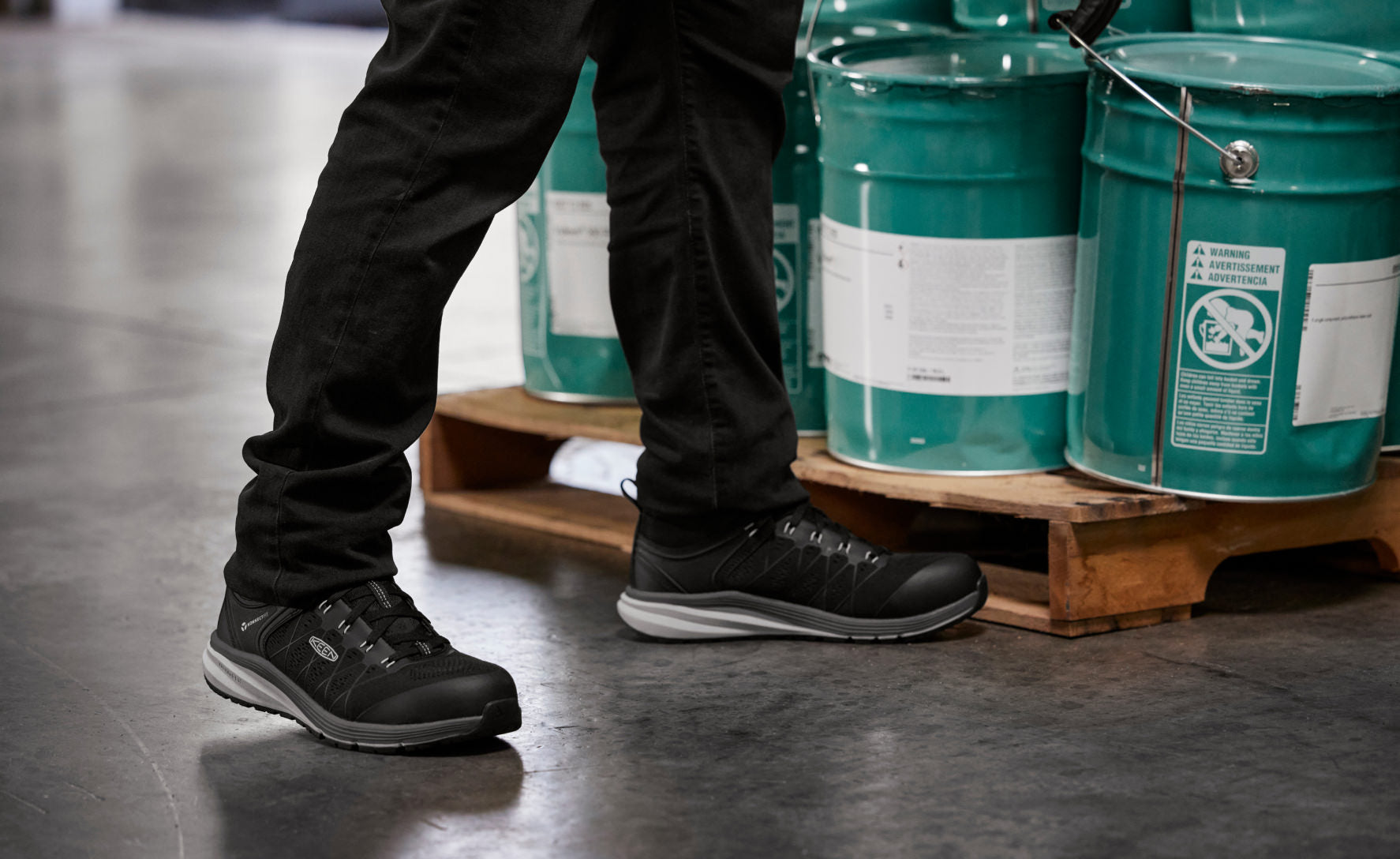 Men's Vista Energy ESD (Carbon Toe) Vapor/Black - Image 6