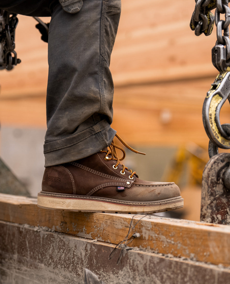 Men's Liberty 6" Waterproof Boot (Carbon Toe) Chestnut/Gum - Image 9