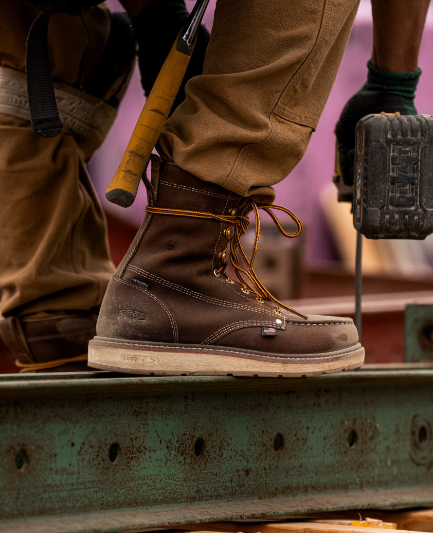 Men's Liberty 8" Waterproof Boot (Carbon Toe) Chestnut/Gum - Image 9