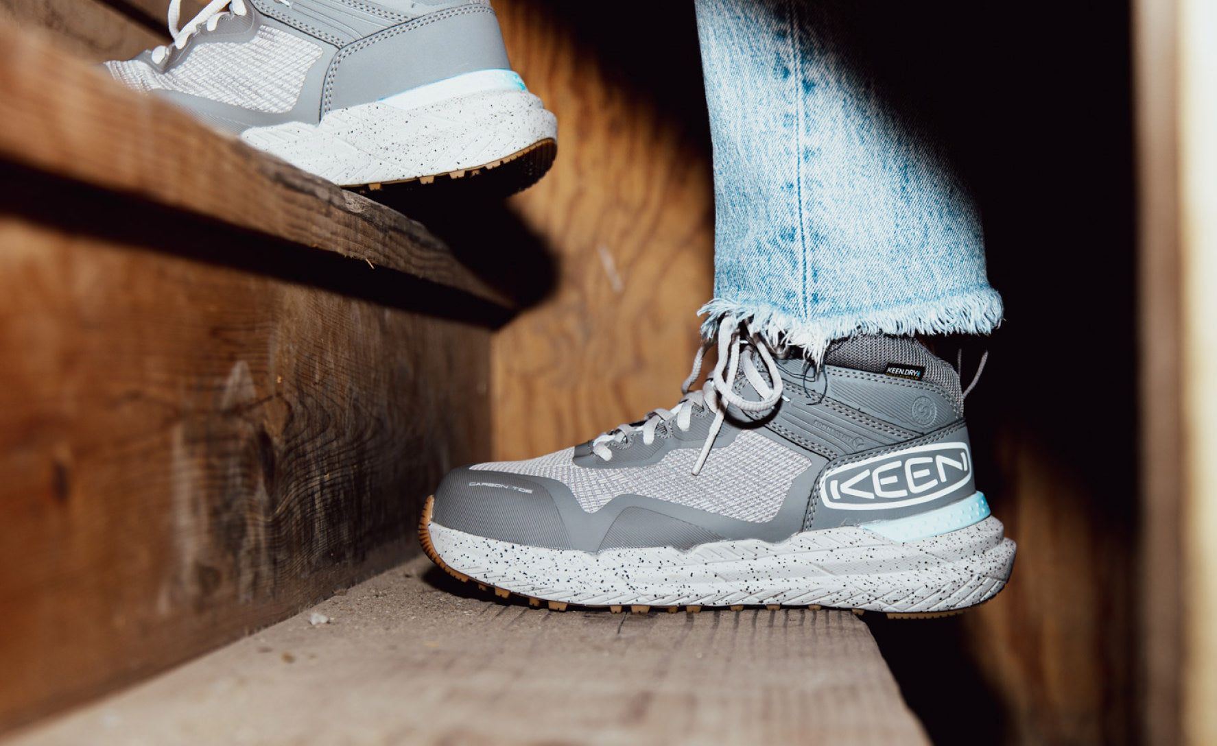 Women's Synchro Waterproof Work Boot (Carbon Toe) Steel Grey/Gum - Image 7