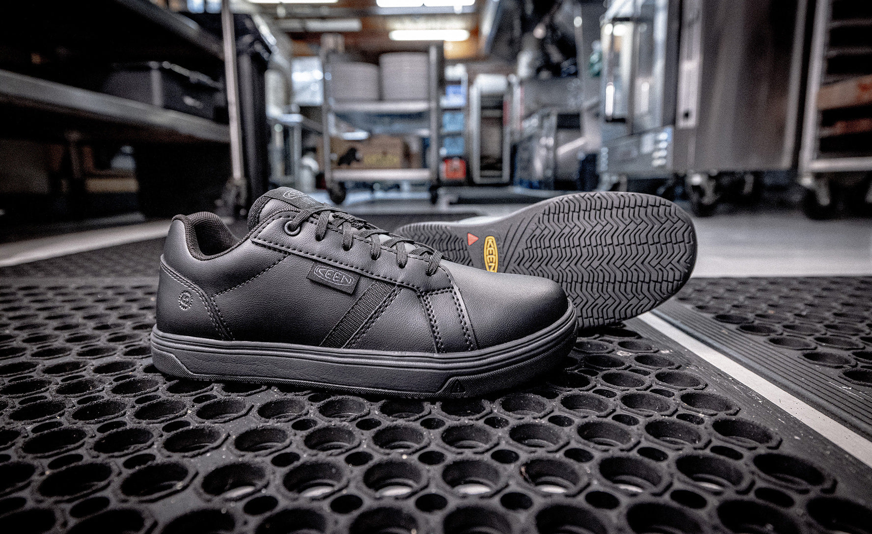 Women's Kenton WTX Work Shoe (Soft Toe) Black/Black - Image 7