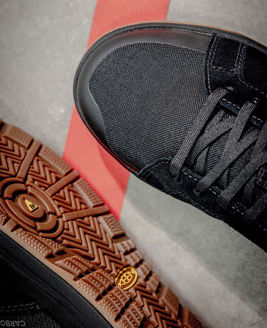 Women's Kenton Work Shoe (Carbon Toe) Black/Gum - Image 9