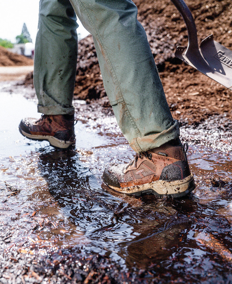 Women's Skokie Waterproof Work Boot (Carbon Toe) Bison/Black - Image 8
